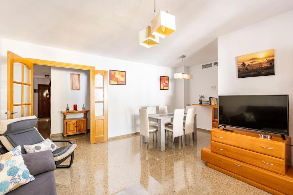 Amplio Piso Para Disfrutar Del Centro De Malaga Con Parking Gratuito Eksteriør bilde